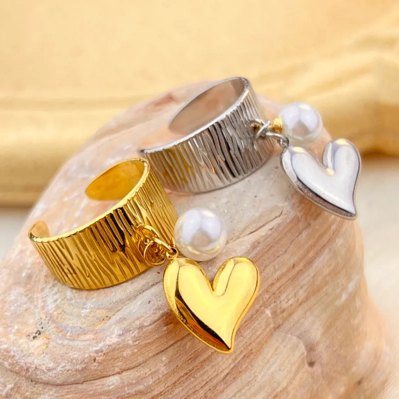 Anillo corazón colgante