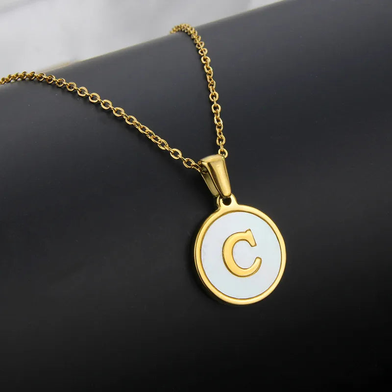 Collar circular letras Dorado