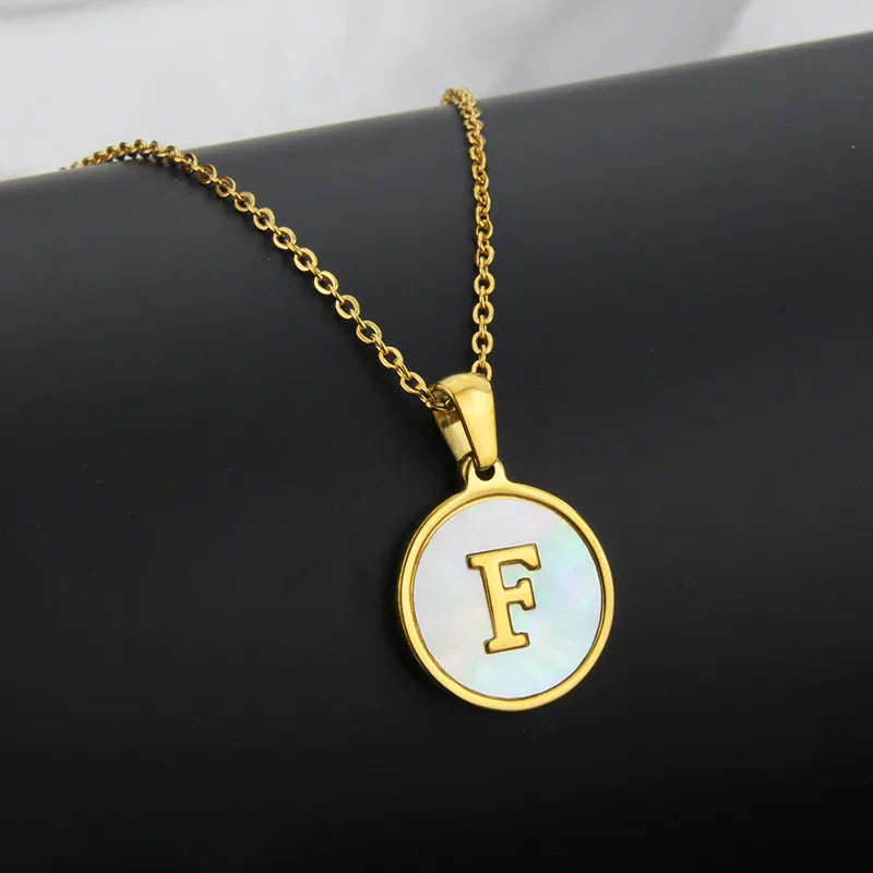 Collar circular letras Dorado