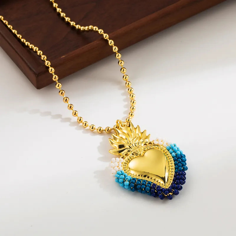 Collar corazón chaquira