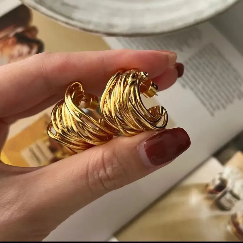 Aretes estilo moderno en forma de C Grandes